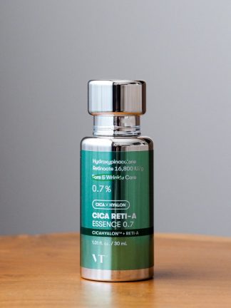 Бустер-эссенция с высокой концентрацией ретинола и центеллой VT Cosmetics Cica Reti-A Essence 0.7