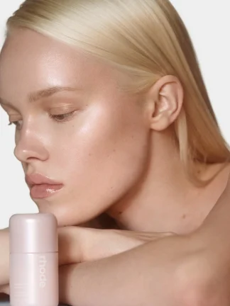 Увлажняющий хайлайтер-люминайзер Rhode Highlight Milk (65 мл) Pearly Pink, Shade 01